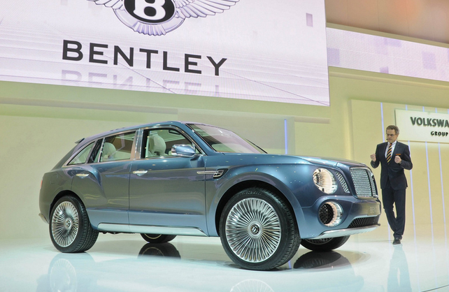  Bentley SUV