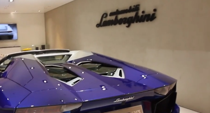 Lamborghini Ad Personam Program