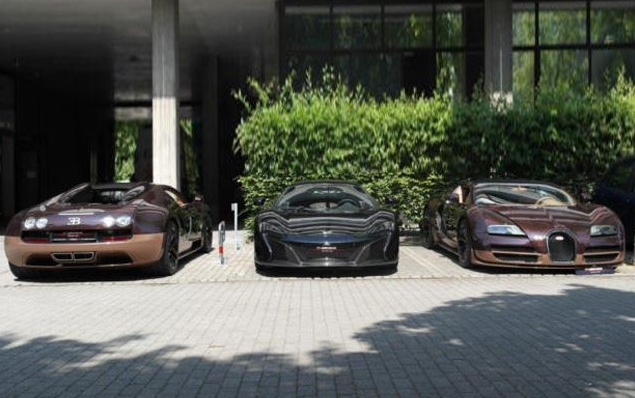 Bugatti Veyron Rembrandt Legends Cars